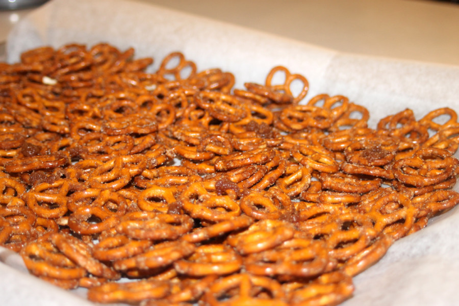 Cinnamon Sugar Pretzels Love Food, Will Share